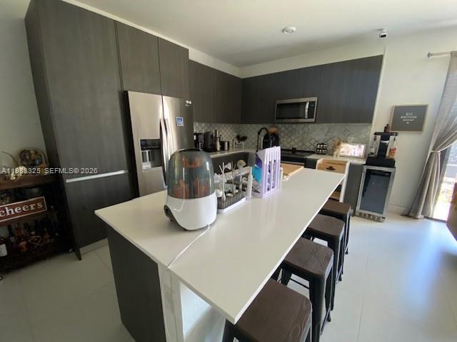 Building Photo - 484 SW 91st Pl