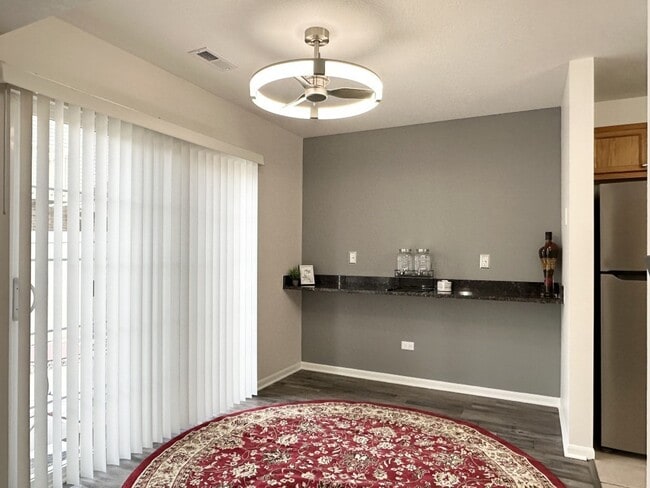 Building Photo - 1227 Leon Way