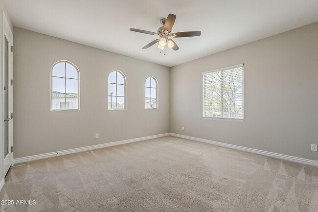Building Photo - 3310 E Los Gatos Dr