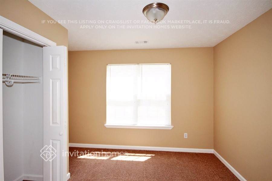 Building Photo - 108 Bugle Way