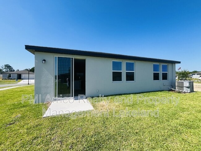 Building Photo - 1061 Oak Vly Dr
