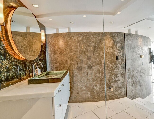 Building Photo - Designer Luxury. Iconic Views. Extraordinary Living.