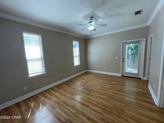 Building Photo - 8637 Marlin Pl