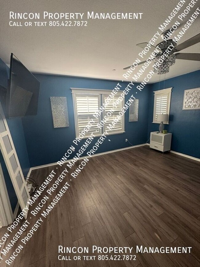 Building Photo - ***BEDROOM FOR RENT w/ Private Bathroom***...