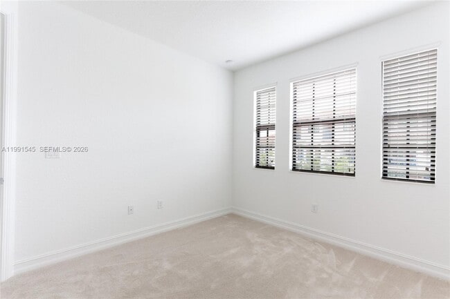 Building Photo - 11340 SW 16th St