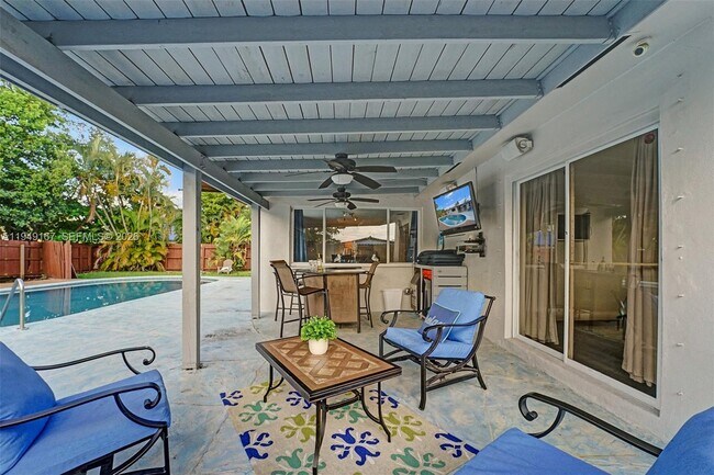 Building Photo - 3730 SW 47th Ct