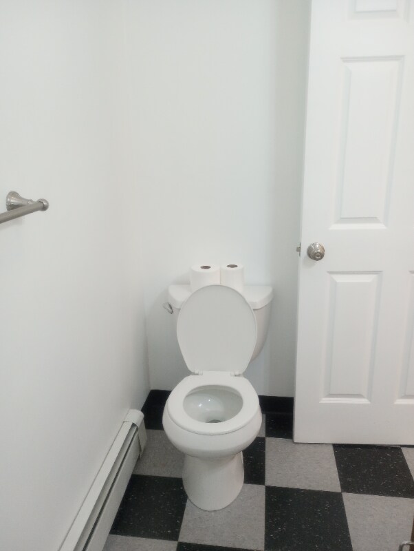 Building Photo - 138 Laurel Hill Ave