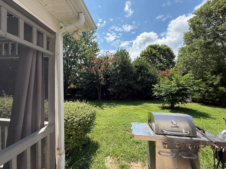 Building Photo - 2519 Harlington Ln