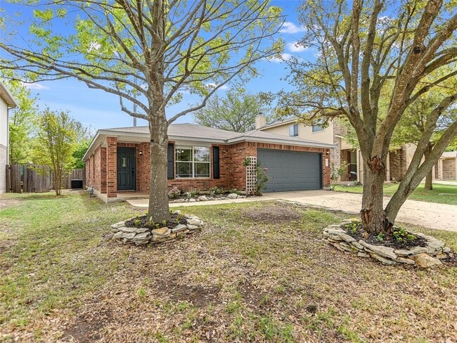 Building Photo - 402 Washington Square Dr