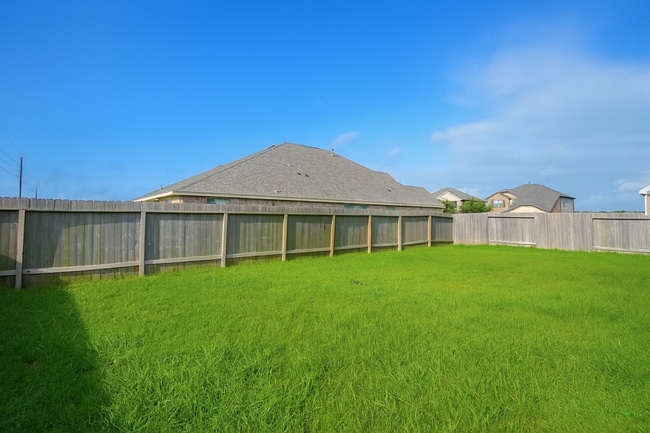 Building Photo - 6031 Scott Way