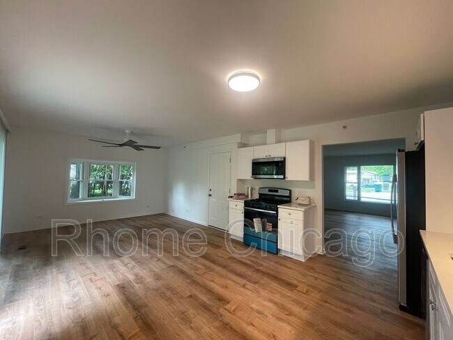 Building Photo - 7984 Ramsgate Cir N