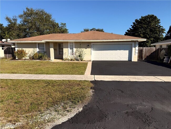 Primary Photo - 3536 Bolero Way