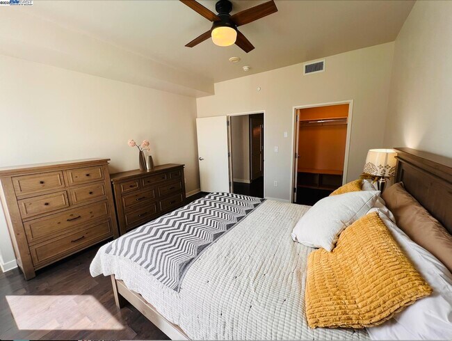 Building Photo - 38 N Almaden Blvd