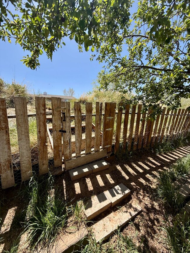 Building Photo - Pet-friendly 4-BR Home in Cedar City with Large Yard