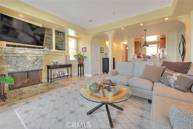 Building Photo - 1400 Pacific Coast Hwy