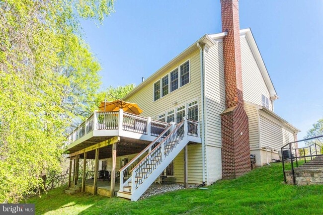 Building Photo - 400 Long Trail Terrace