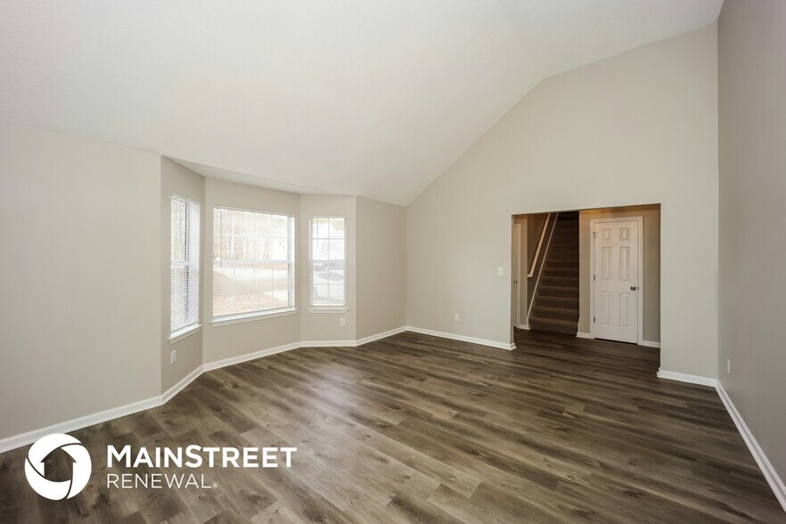 Building Photo - 7030 Mahogany Dr