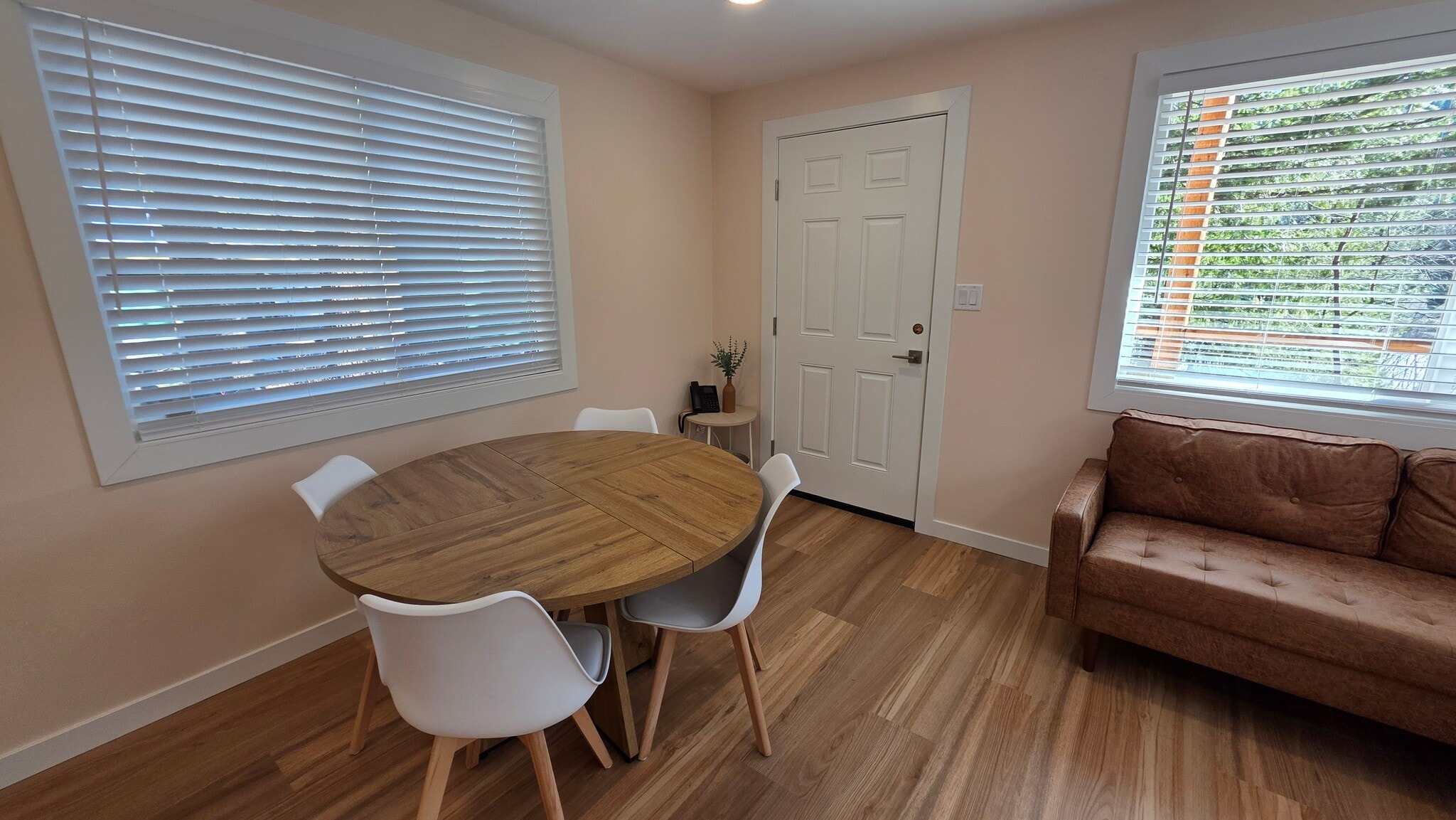 Building Photo - 3496 Hansel Ln