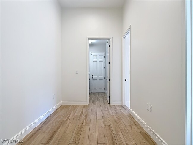 Building Photo - 5023 Salerno St