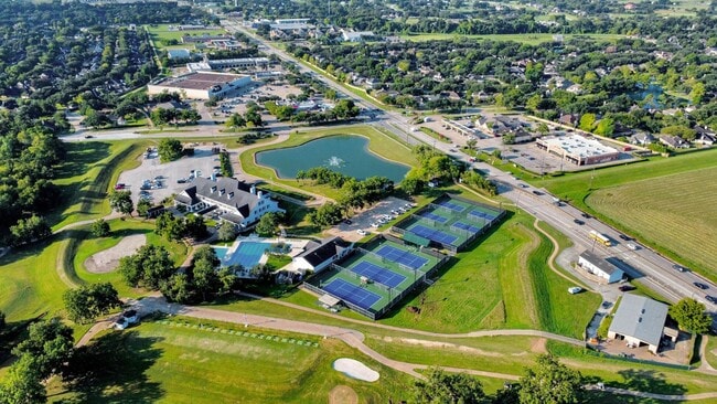 Primary Photo - 1306 Briarmead Dr