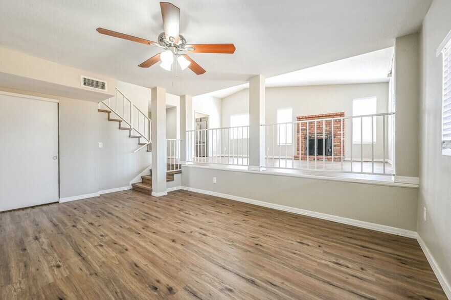 Building Photo - 4725 W Wescott Dr
