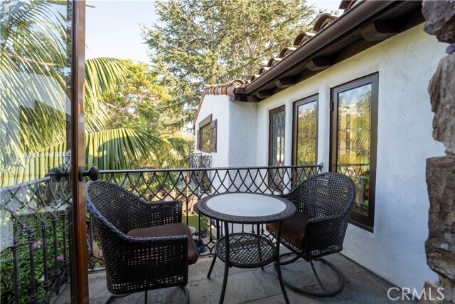 Building Photo - 1481 Santa Cruz St