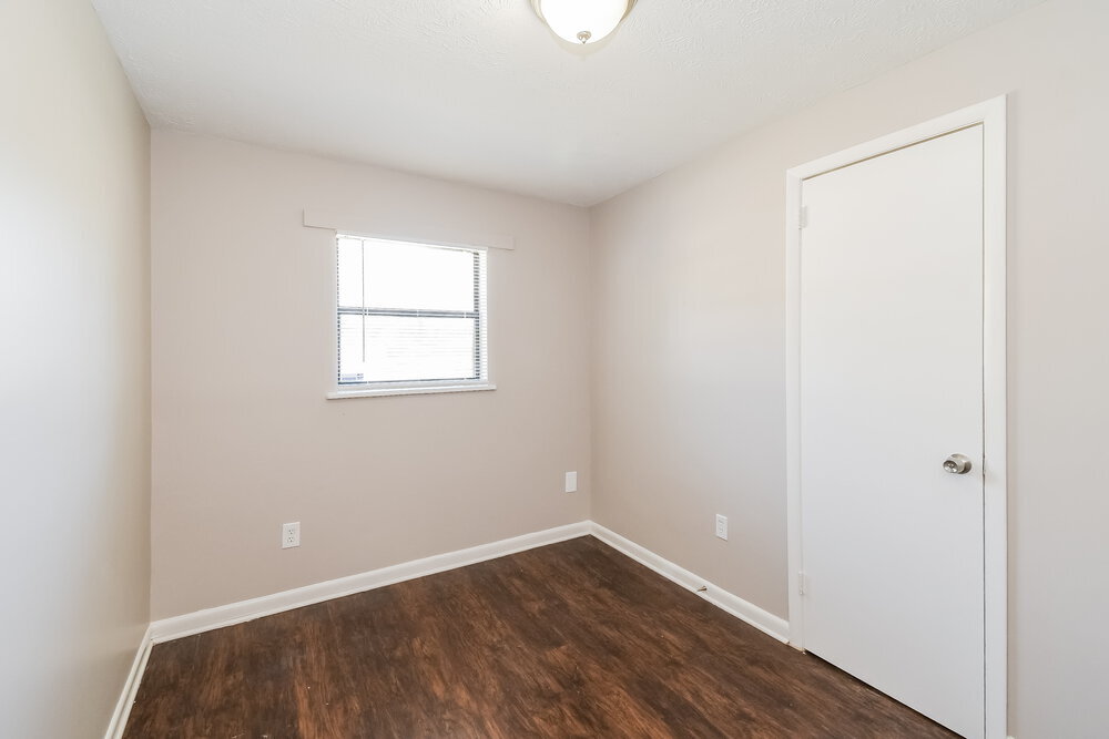 Building Photo - 5664 Minocqua St