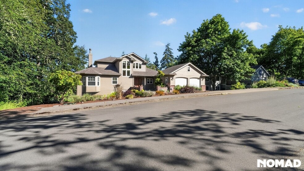 Building Photo - 453 Dellwood Dr