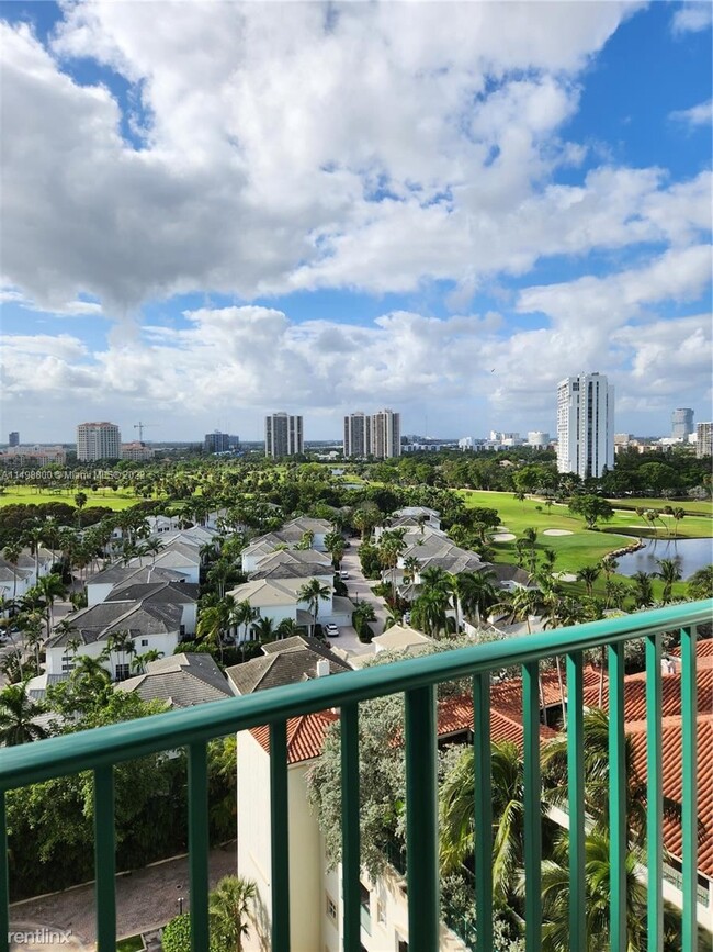 Building Photo - 2 br, 2 bath Condo - 19900 E Country Club ...