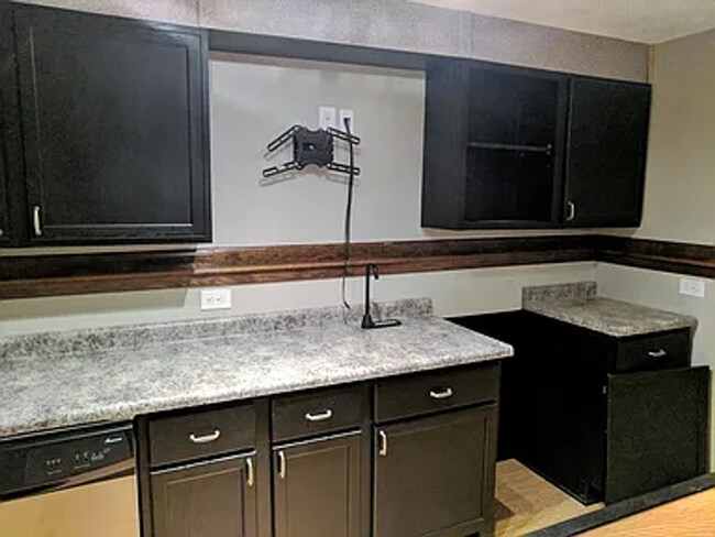 Building Photo - 15017 Arbor St