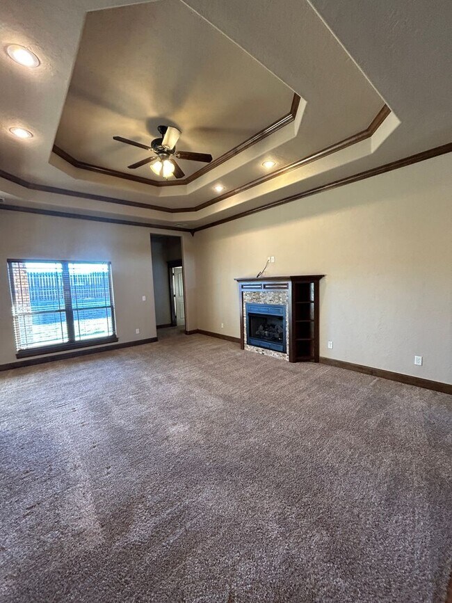 Building Photo - 1524 NE Scenic Ridge