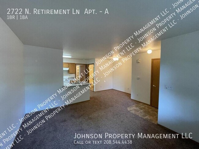 Building Photo - 2722 N Retirement Ln
