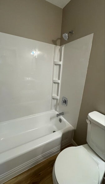 Building Photo - 1145 St Rose Ln