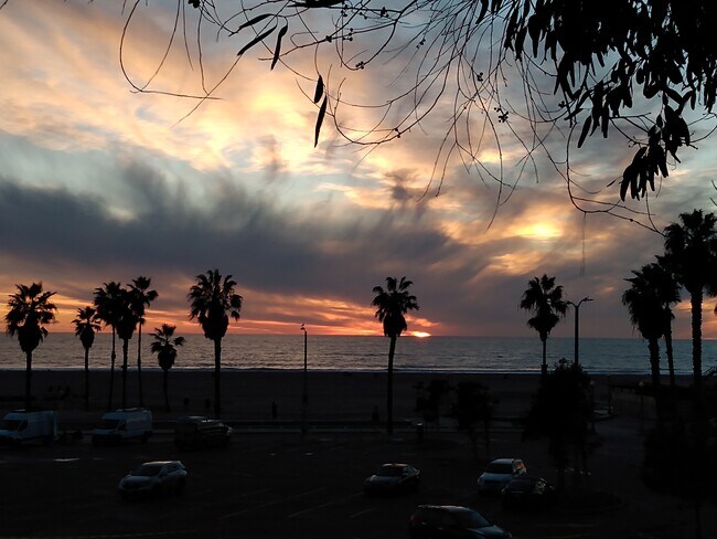 Many fantastic sunsets - 2213 Ocean Ave