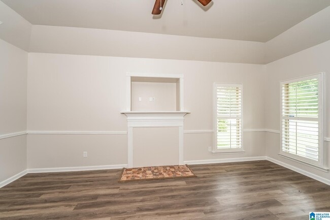 Building Photo - 270 Fox Run Cir