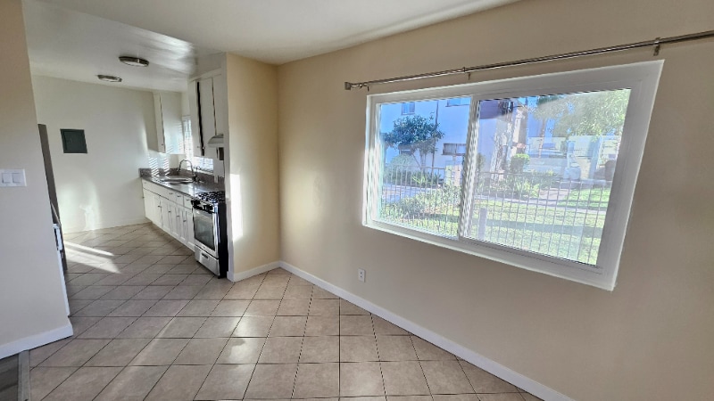 Building Photo - 7240 Woodman Ave