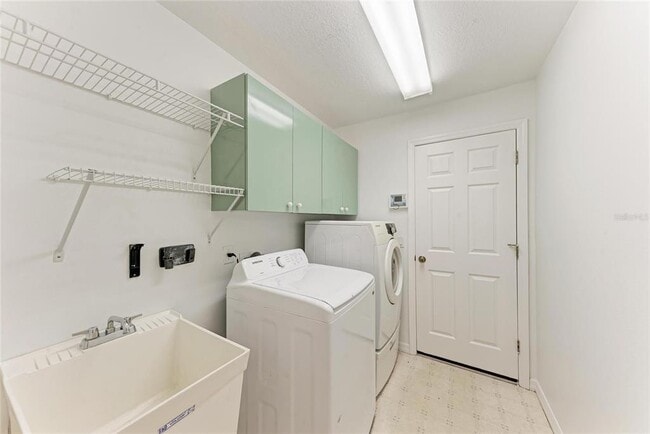 Building Photo - 3438 Branch Creek Dr