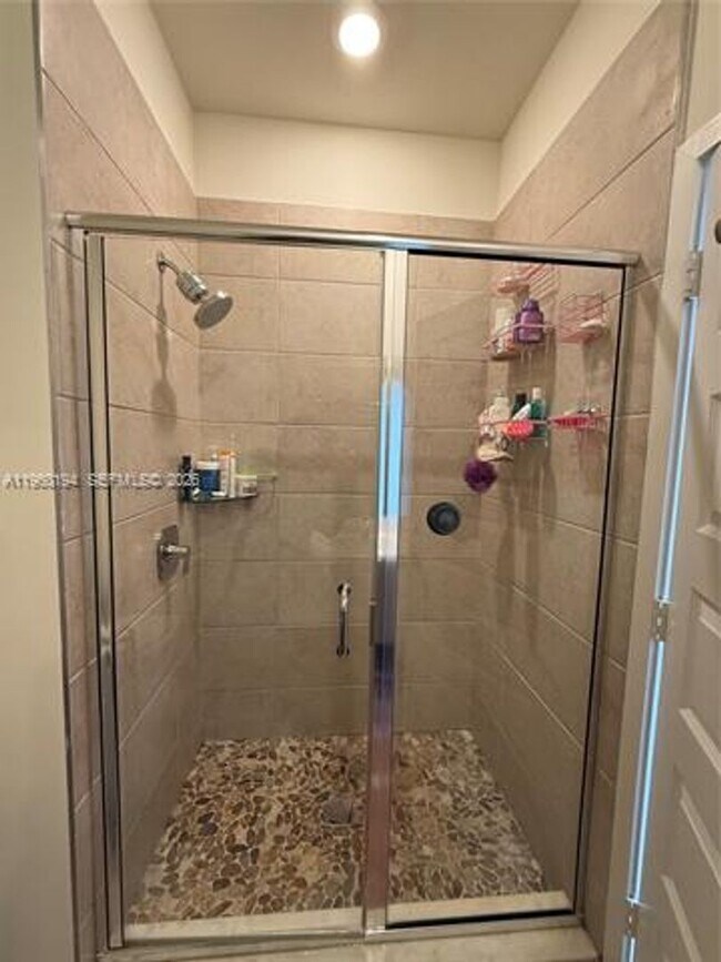 Building Photo - 7815 NW 104th Ave