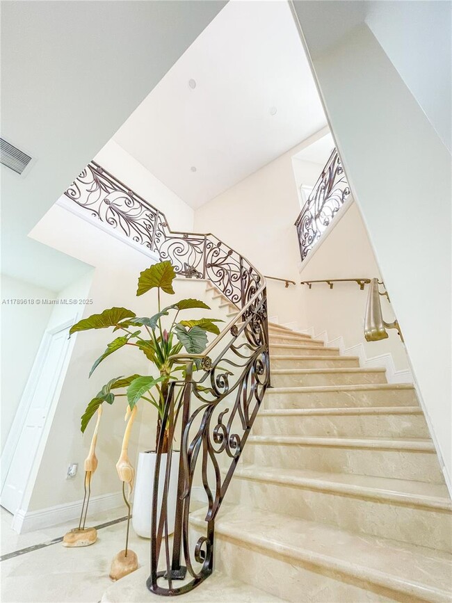 Building Photo - 194 Caoba Ct