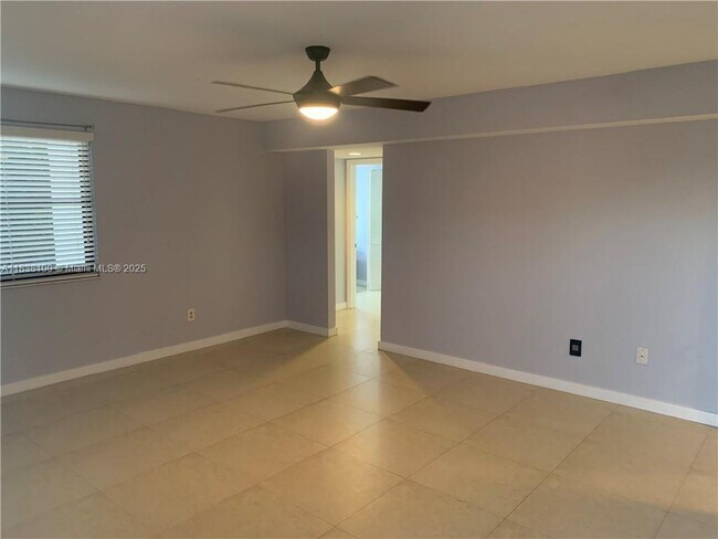 Building Photo - 16171 Blatt Blvd