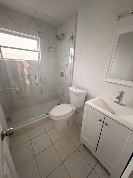 Building Photo - 7250 SW 94th Pl