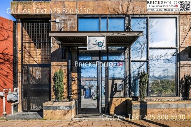 Building Photo - Modern Loft-style Rental in Seattle, WA