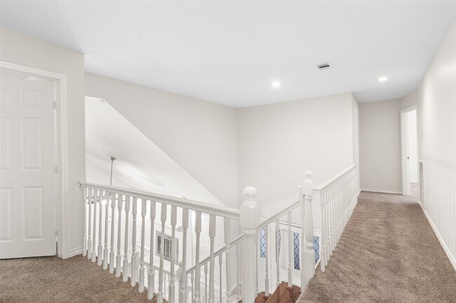 Building Photo - 14714 Ridgechase Ln