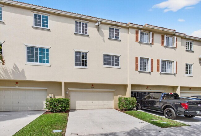 Building Photo - 4582 Danson Way