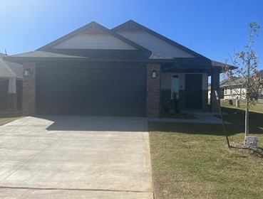 Building Photo - 1313 Sycamore Cir