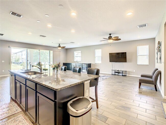 Building Photo - 1311 Yorkshire Ct