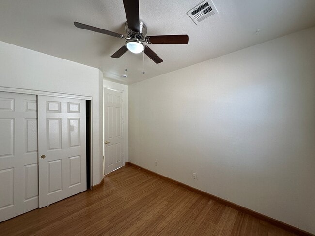 Building Photo - MADISON PLACE AT SUMMERLIN