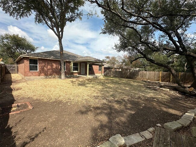 Building Photo - 3309 Blue Ridge Dr