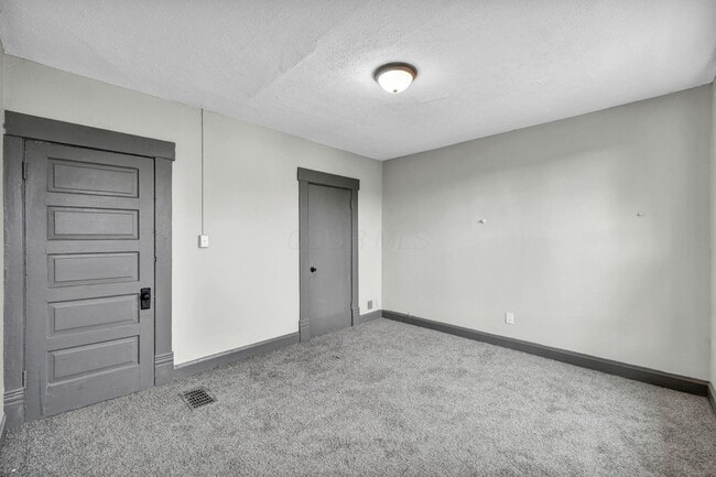 Building Photo - 365 S Eureka Ave