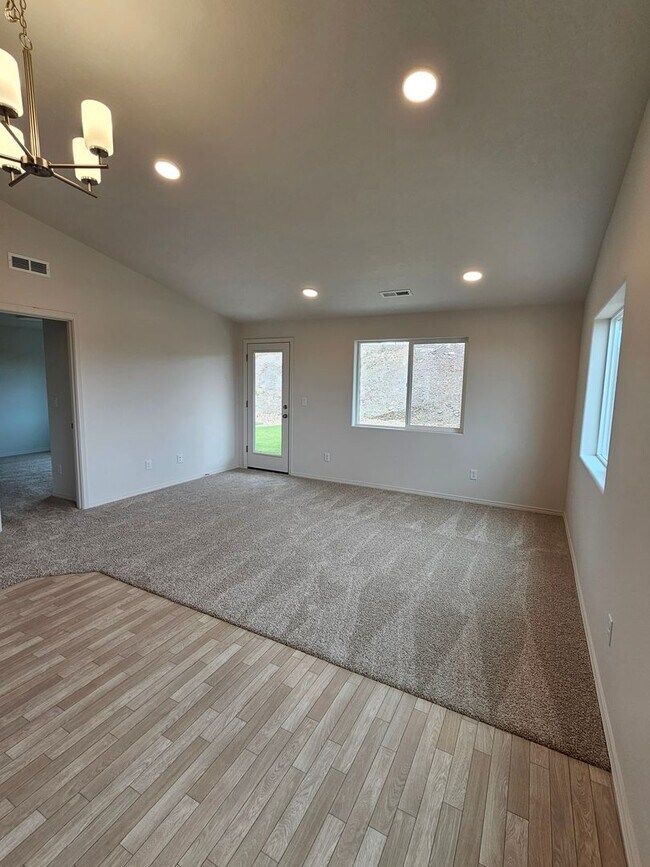 Building Photo - Newly Constructed 2 Bedroom, 2 Bathroom Home with Garage